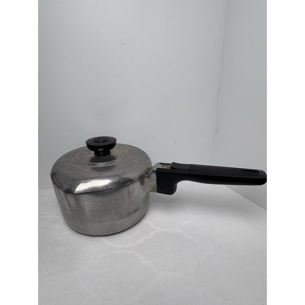 Vintage Wagner Ware Sidney -O- Magnalite 4681 1/2 P Sauce Pan 1 1/2 Qt With Lid